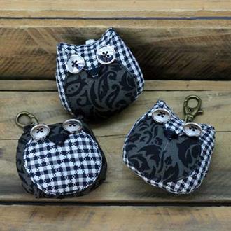 Keyring: Owl Small Black